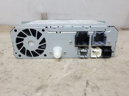 2017 ESCALADE DASH MOUNTED DVD PLAYER 84076335 27751 - image 4