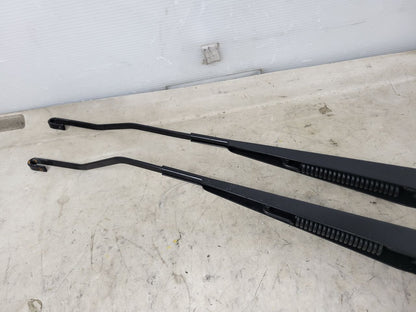 2017 ESCALADE FRONT WINDSHIELD WIPER ARMS PAIR 27760 - image 10