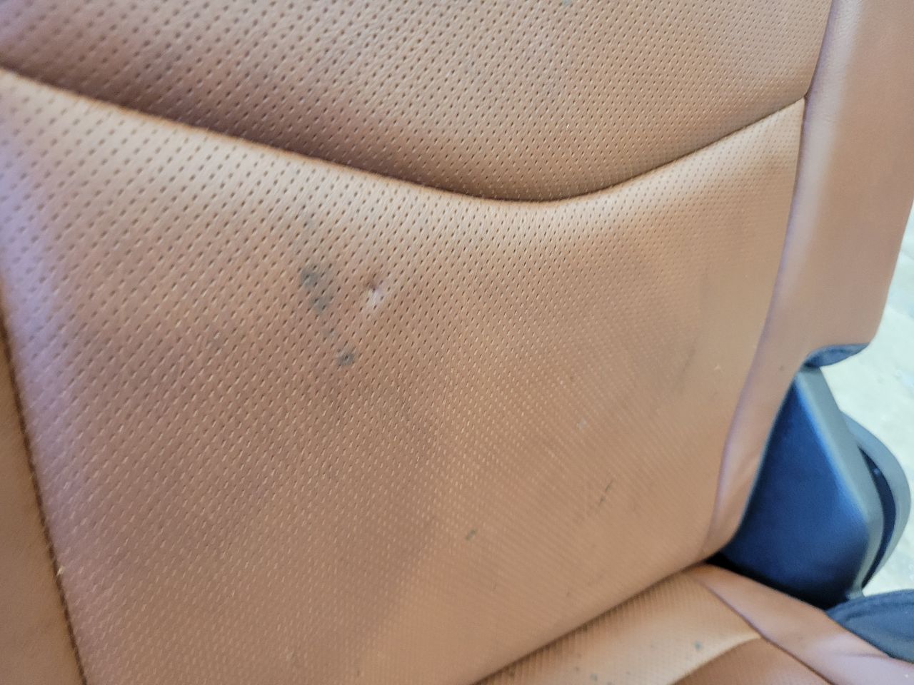 2017 ESCALADE THIRD ROW SEAT POWER FOLD BROWN 27765 - image 14