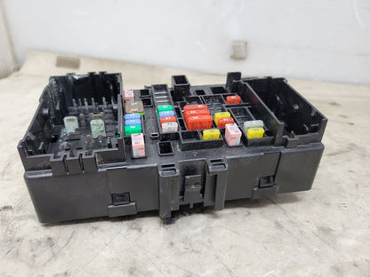 2017 ESCALADE DASH FUSE BOX WIRE JUNCTION 23418064 27829 - image 4