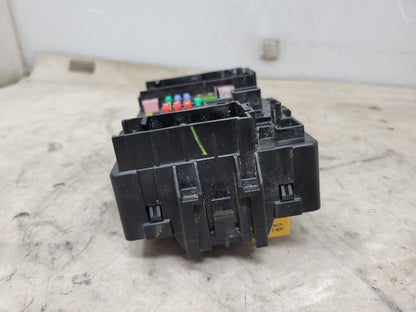2017 ESCALADE DASH FUSE BOX WIRE JUNCTION 23418064 27829 - image 5
