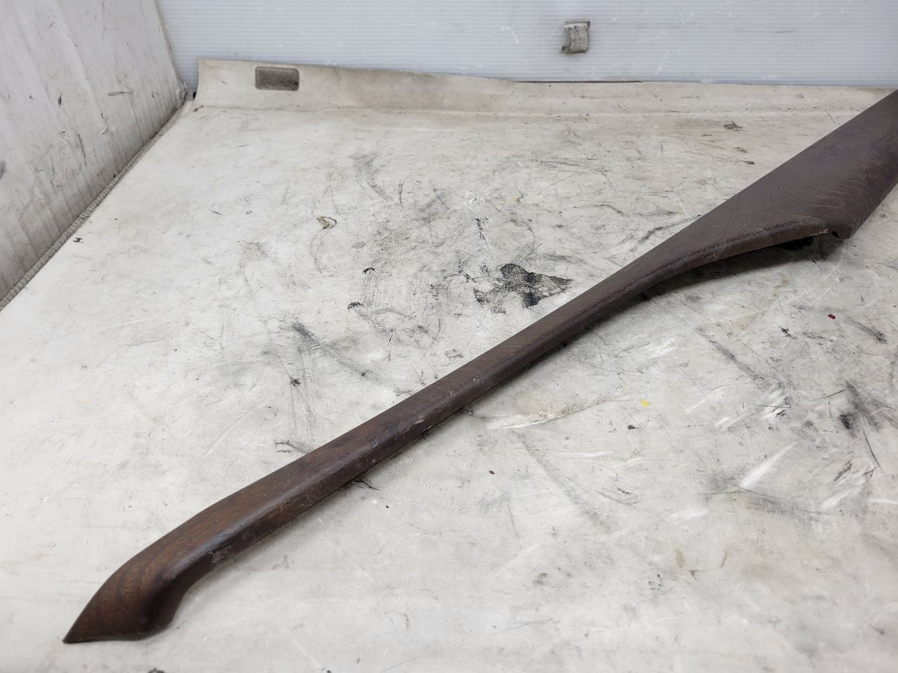 2017 ESCALADE FRONT PASSENGER DOOR PANEL WOOD TRIM 27835 - image 8