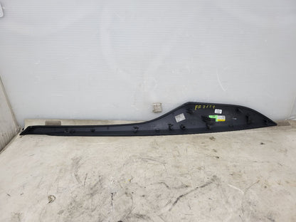 2017 ESCALADE FRONT PASSENGER DOOR PANEL WOOD TRIM 27835 - image 9