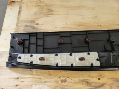 2017 ESCALADE REAR CARGO THRESHOLD SILL SCUFF PLAT 27837 - image 12