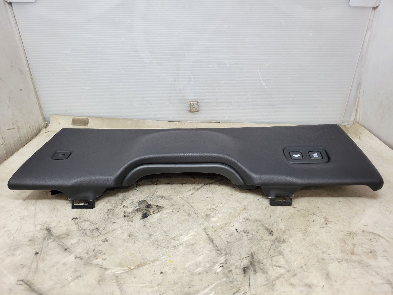 2011 CORVETTE DRIVER DASH KNEE BOLSTER BLACK 29K 27864 - image 6
