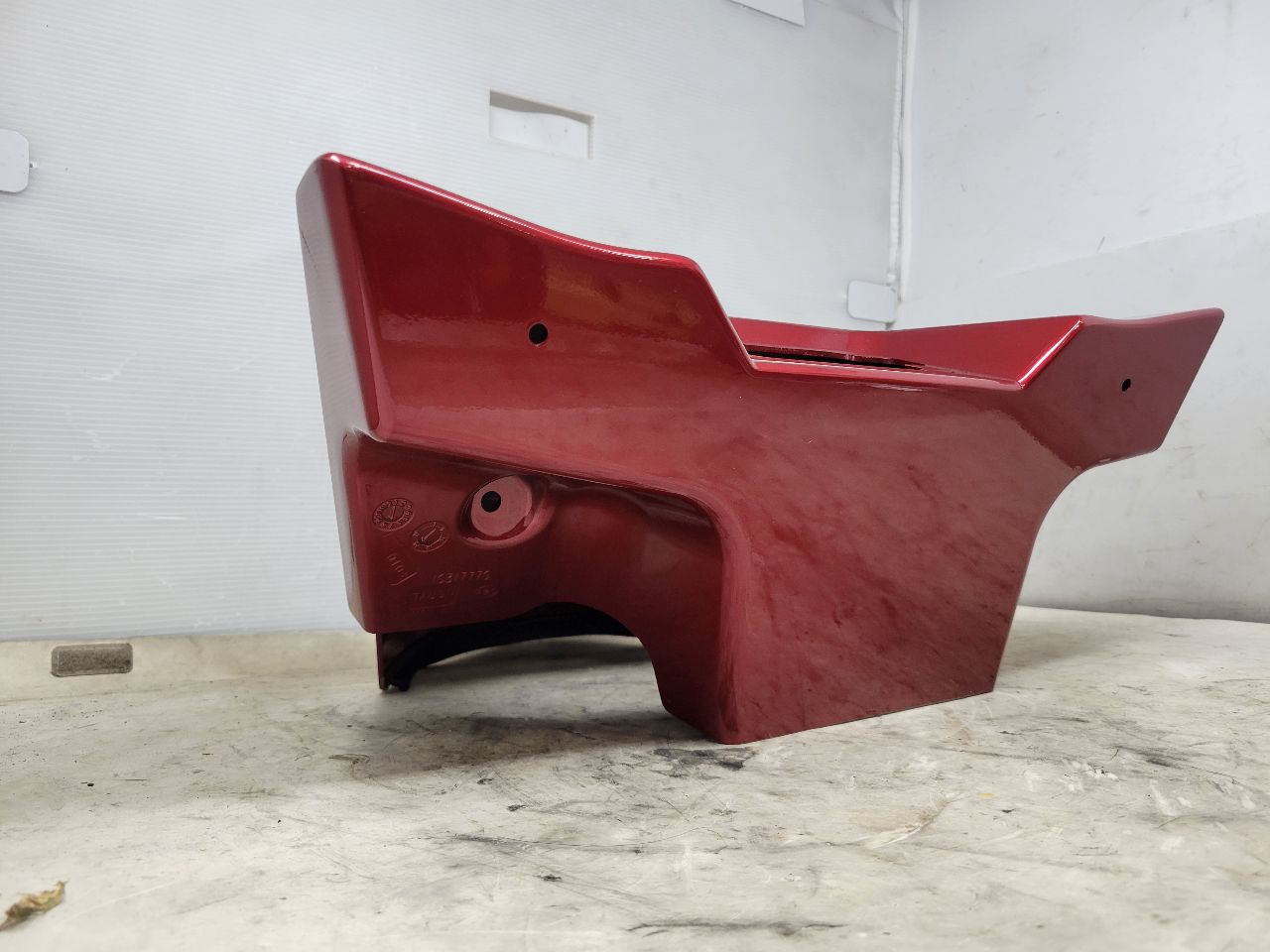 2011 CORVETTE CONVERTIBLE WATERFALL TRIM LATCH RED 27879 - image 8