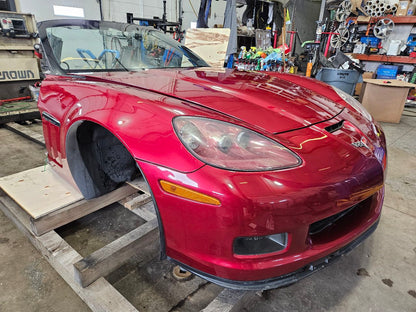 2011 CORVETTE FRONT CLIP CUT BEHIND A PILLAR 89U 27891 - image 3