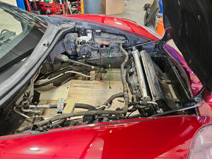 2011 CORVETTE FRONT CLIP CUT BEHIND A PILLAR 89U 27891 - image 2
