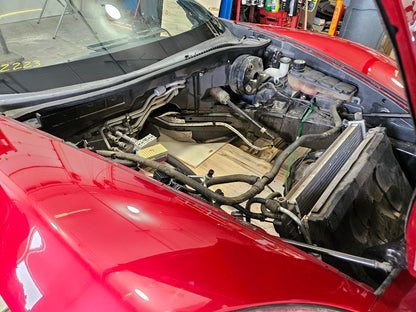 2011 CORVETTE FRONT CLIP CUT BEHIND A PILLAR 89U 27891 - image 3