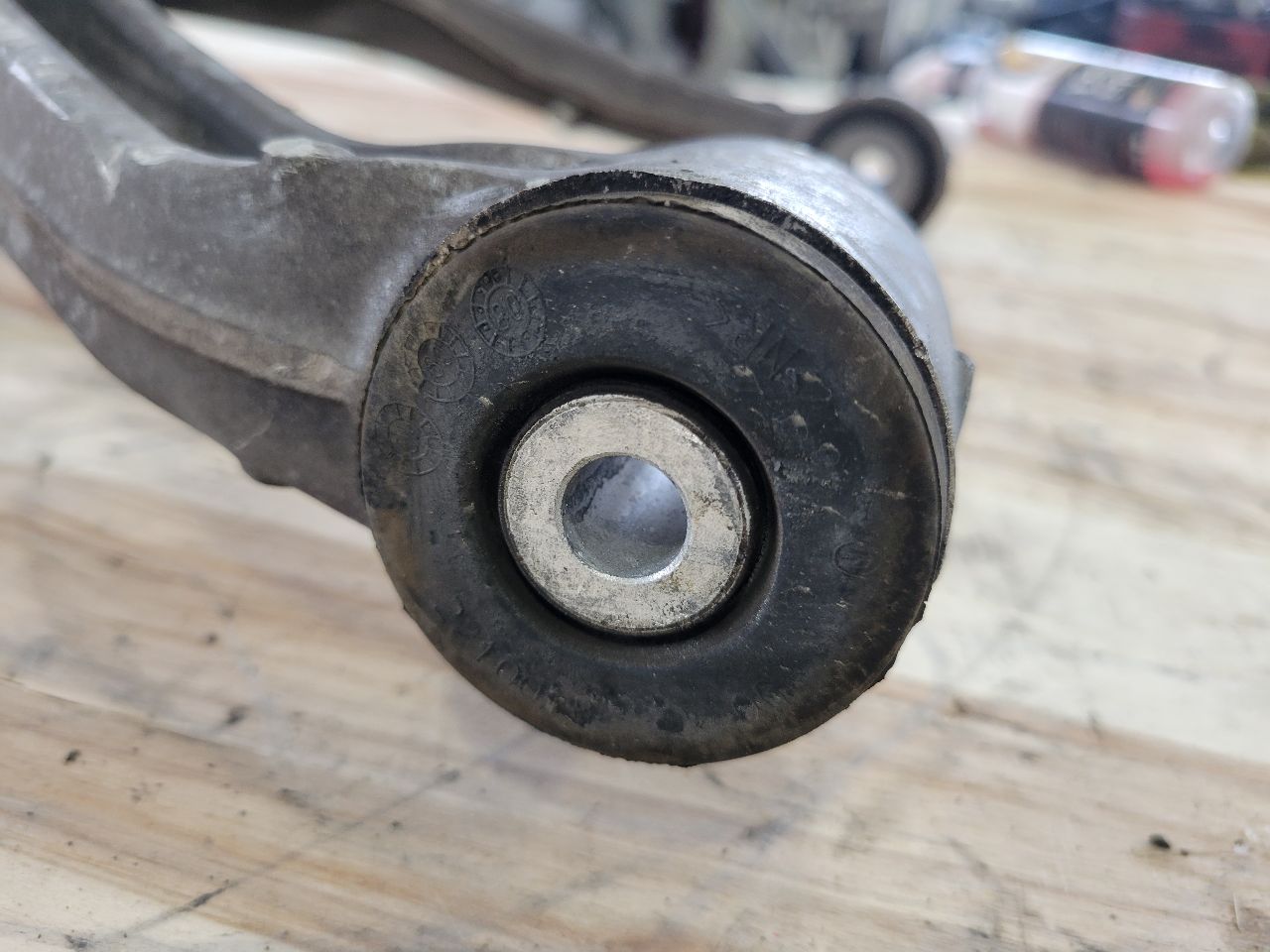 2011 CORVETTE RH REAR LOWER CONTROL ARM 29K MI 27919 - image 8