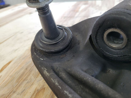 2011 CORVETTE RH REAR LOWER CONTROL ARM 29K MI 27919 - image 16
