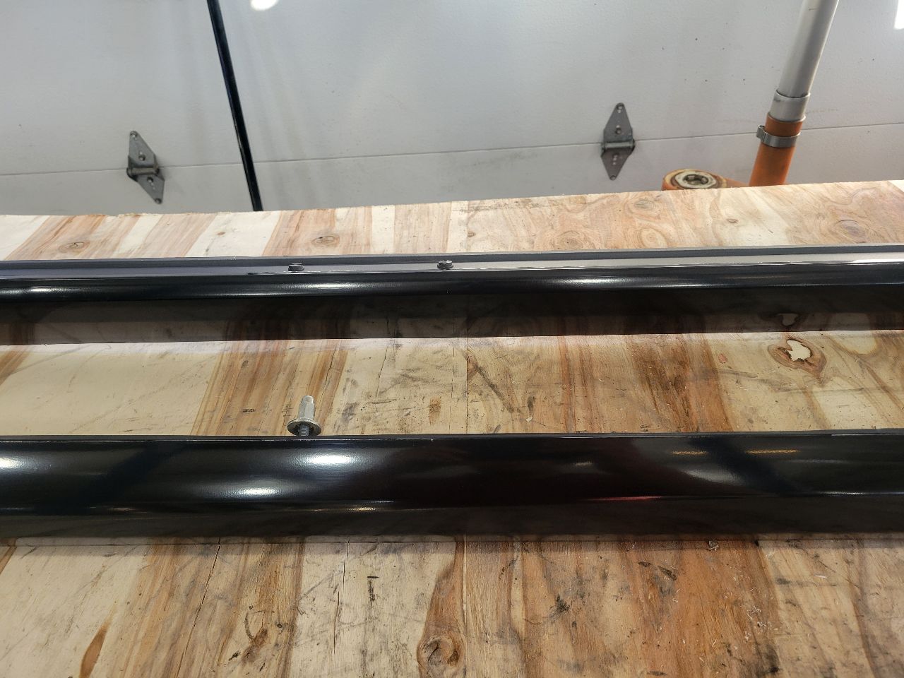 2015 ESCALADE OEM LUGGAGE RACK RAILS VINYL WRAPPED 27933 - image 5