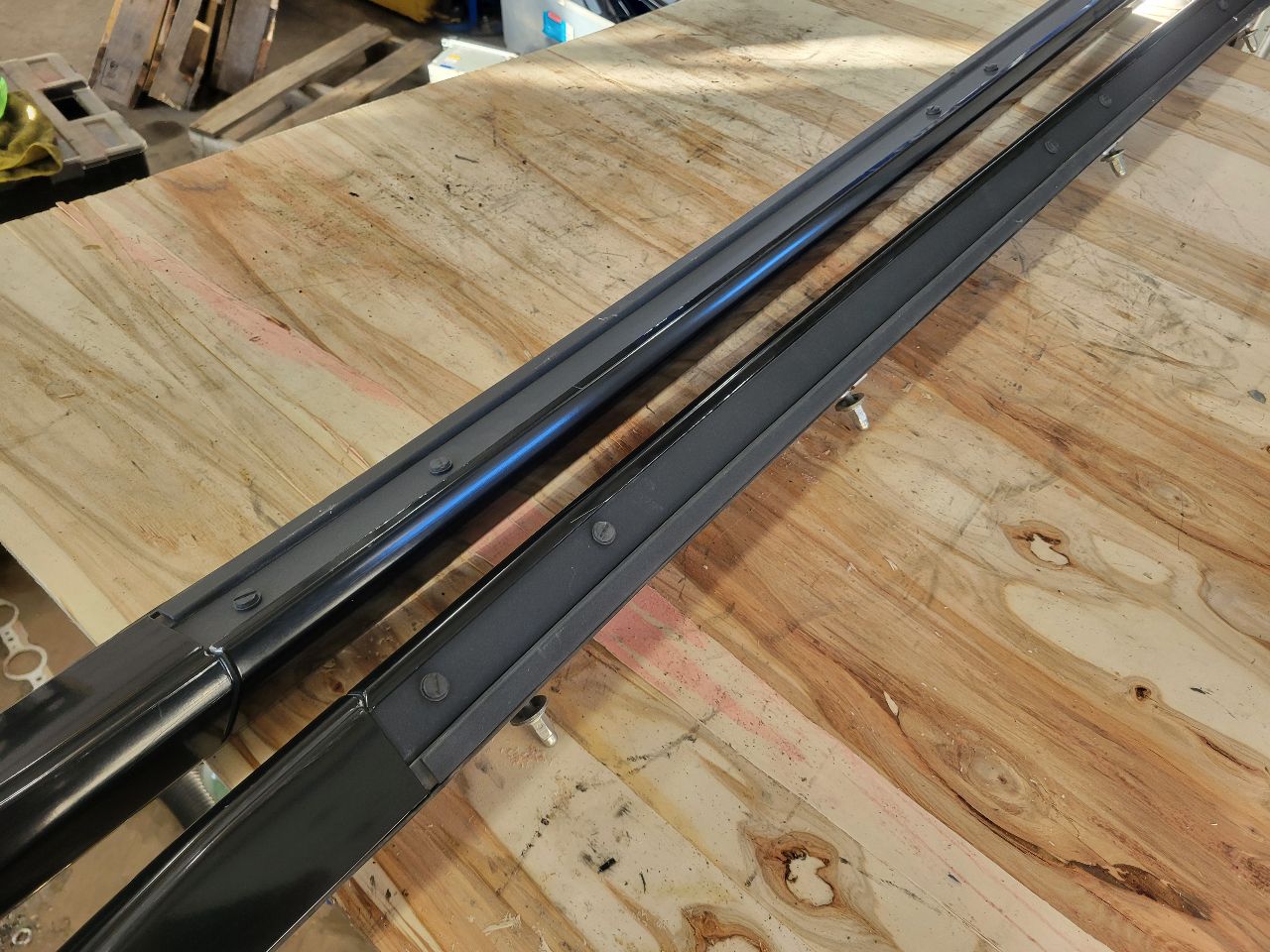 2015 ESCALADE OEM LUGGAGE RACK RAILS VINYL WRAPPED 27933 - image 11