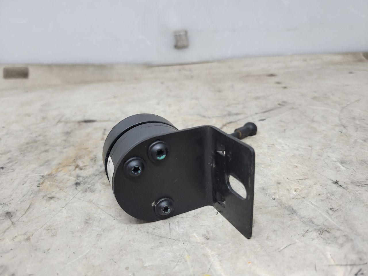 2011 CORVETTE FRONT LH RIDE HEIGHT SENSOR 25348414 27954 - image 3