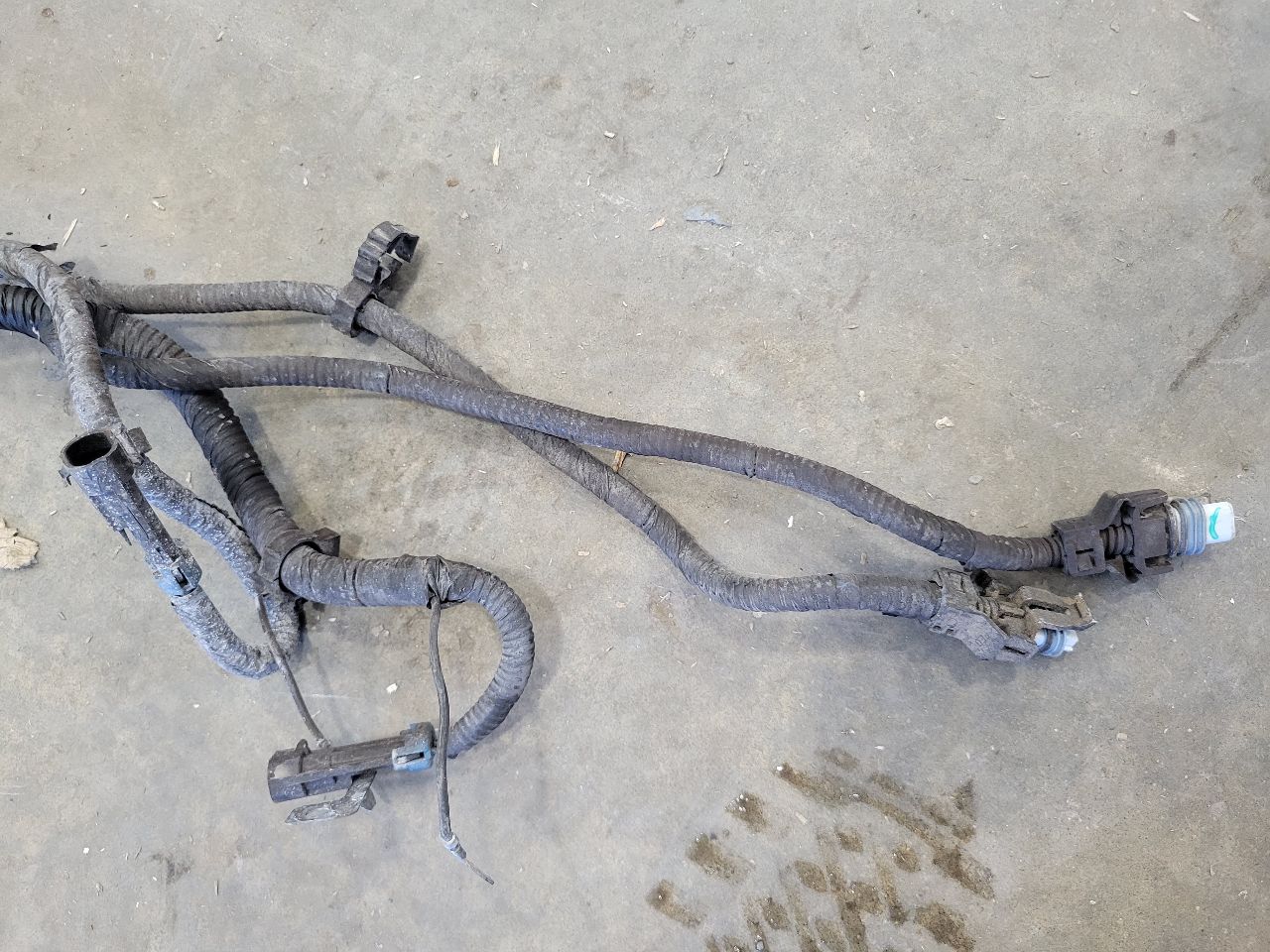 2011 CORVETTE ENGINE TO TRANSMISSION WIRE HARNESS 27958 - image 3