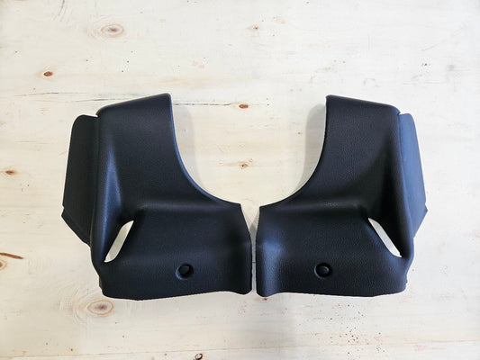 2011 CORVETTE B PILLAR SEAT BELT TRIM COVERS PAIR 27989 - image 2
