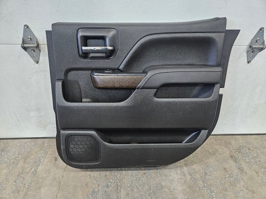 2017 SIERDEN15 RH REAR DOOR TRIM PANEL CREW CAB BLK 28031 - image 1