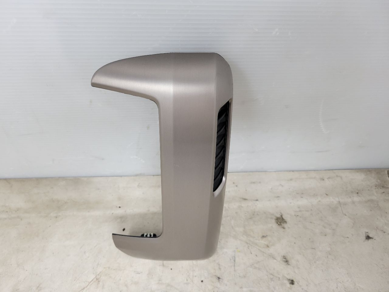 2017 SIERDEN15 RH PASSENGER DASH TRIM 22825706 28073 - image 3