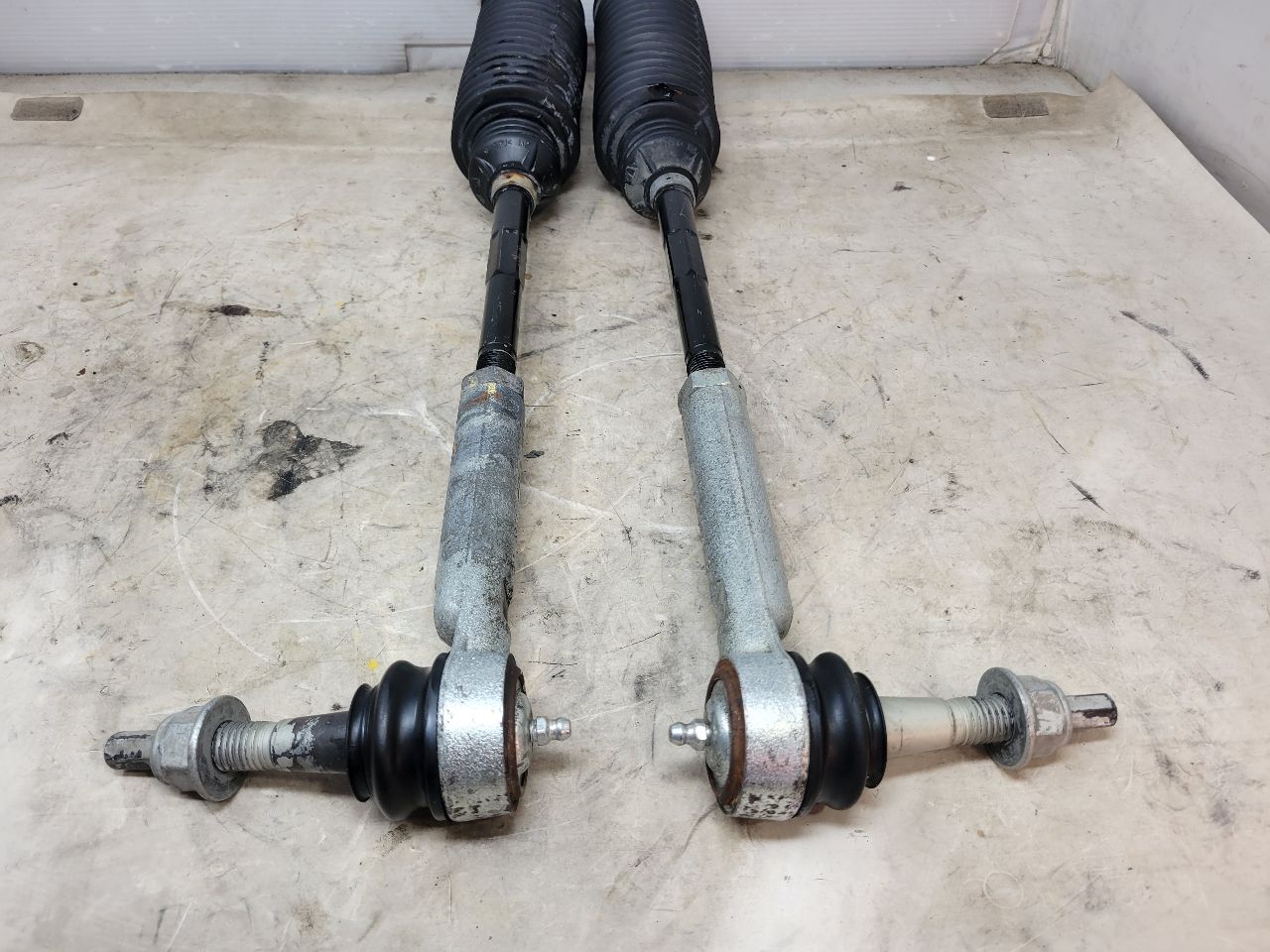 2017 ESCALADE INNER & OUTER TIE RODS PAIR 28085 - image 4