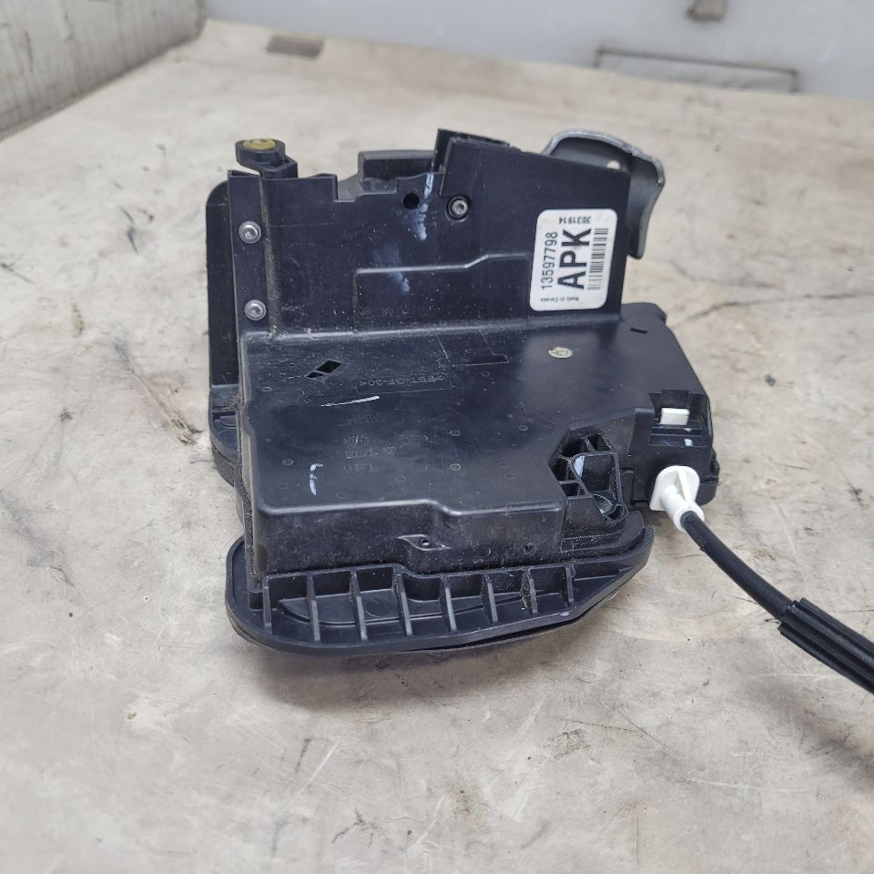 2015 ESCALADE FRONT LH DOOR LATCH LOCK ACTUATOR 28090 - image 7