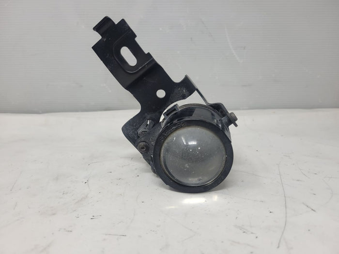 Used OEM 1998 CORVETTE RH FOG DRIVING LAMP W/BRACKET 10281936, actual item photo 1