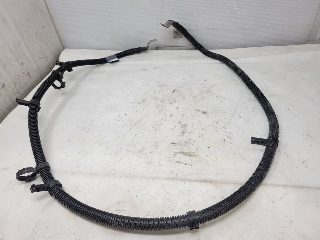 2017 ESCALADE BATTERY TO FUSE BOX POSITIVE CABLE 28142 - image 8
