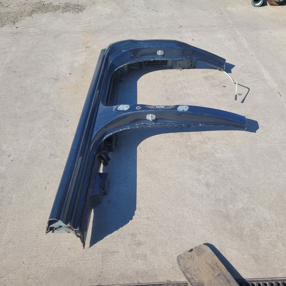 2017 SIERDEN15 RH PASSENGER CAB 3/4 ROCKER CUT 28144 - image 10