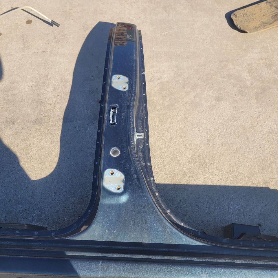 2017 SIERDEN15 RH PASSENGER CAB 3/4 ROCKER CUT 28144 - image 12