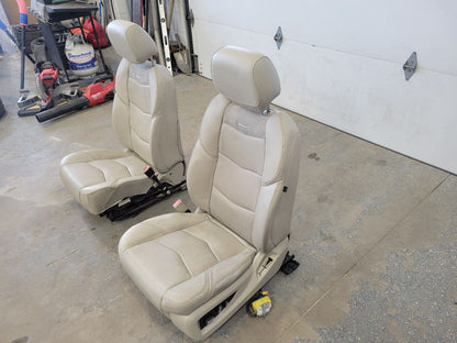 2016 ESCALADE FRONT SEATS, PAIR SHALE / BEIGE 28146 - image 2