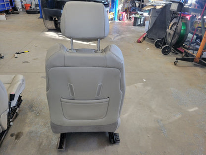 2016 ESCALADE FRONT SEATS, PAIR SHALE / BEIGE 28146 - image 9