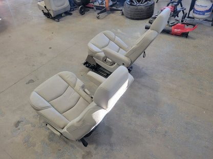 2016 ESCALADE REAR 2ND ROW BUCKET SEATS SHALE 28147 - image 9