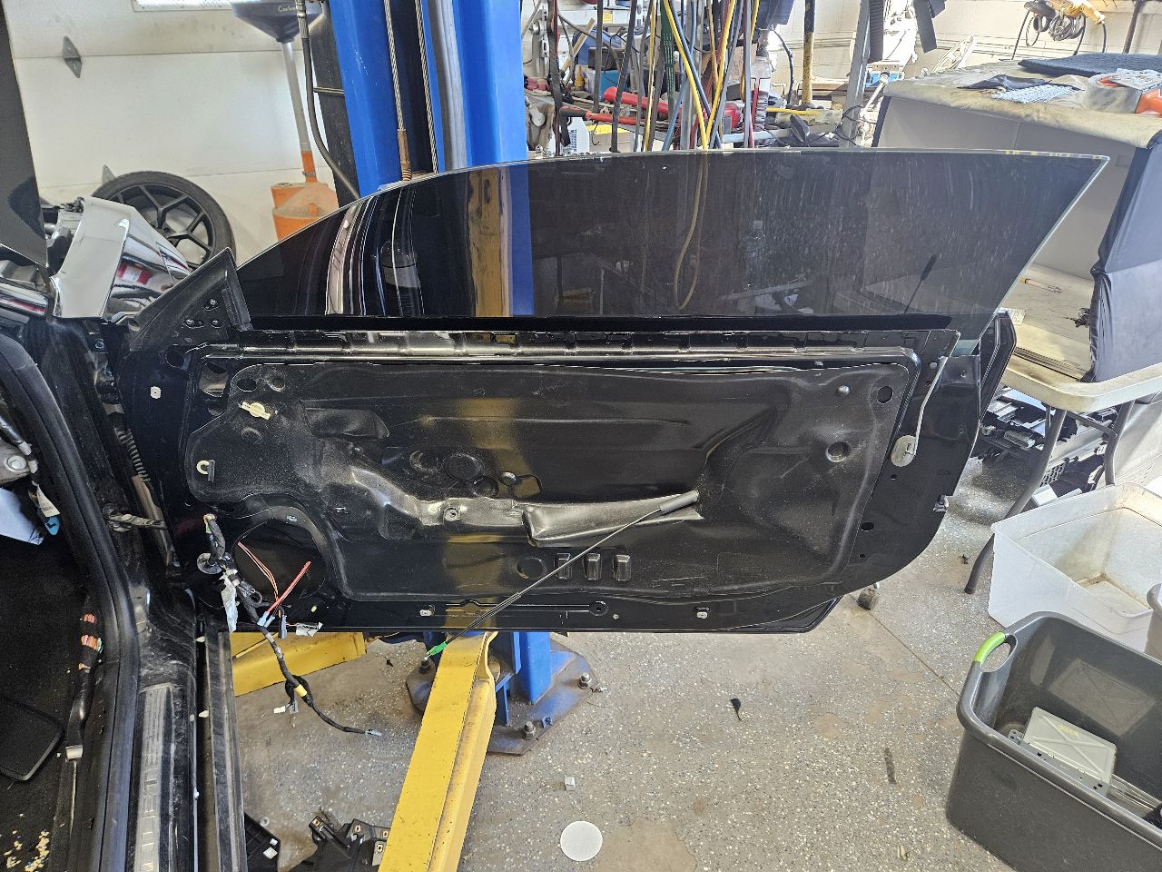 2014 CAMARO RH BLACK 9D1 5P0 MIRROR MOUNT DENTED 28151 - image 5