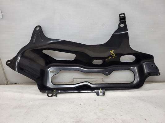 2014 CAMARO LH DRIVER TAIL LIGHT BUCKET MOUNT 28201 - image 1