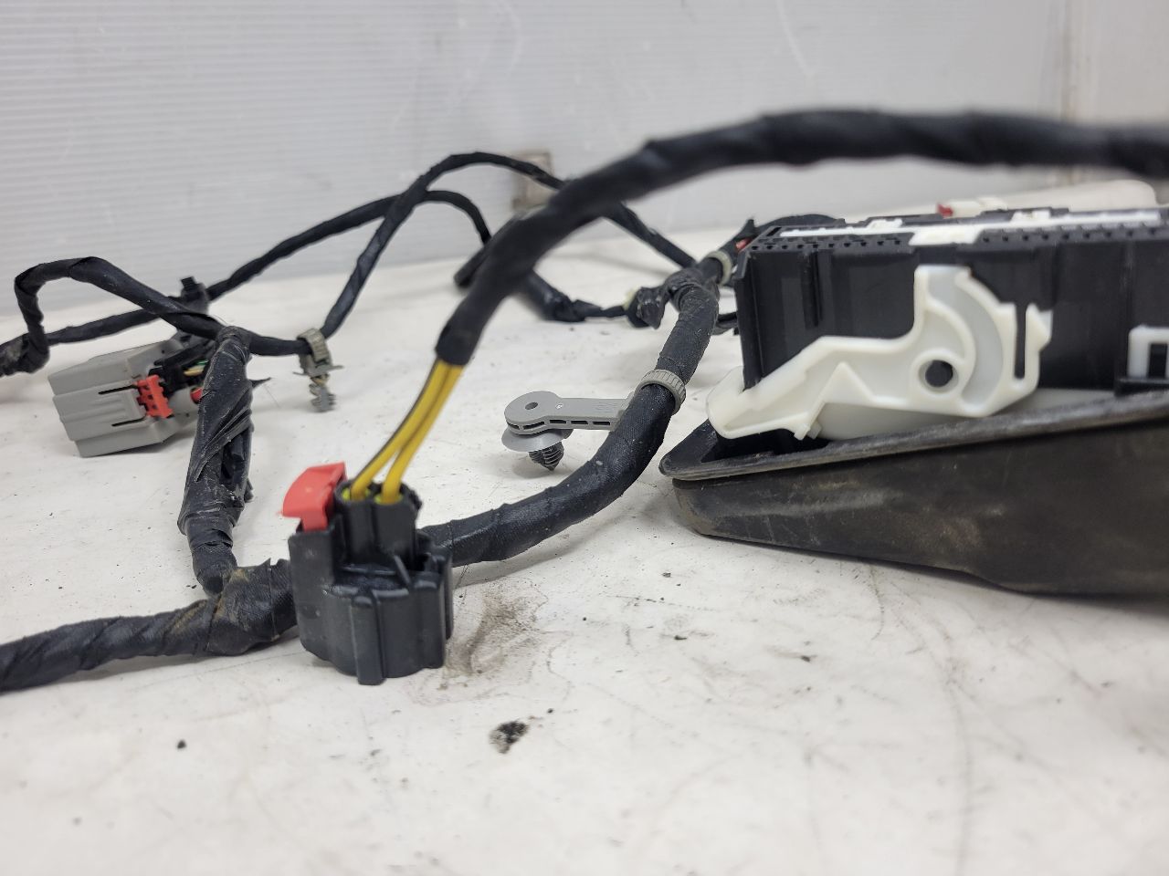 2017 CAMARO RH PASSENGE DOOR WIRING WIRE HARNESS 28227 - image 3
