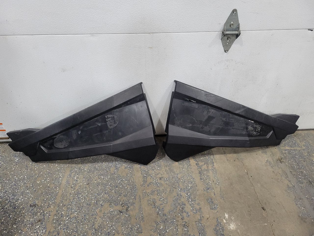 2019 POLUTV FRONT DOOR SKINS TEXTURED BLACK 28234 - image 1