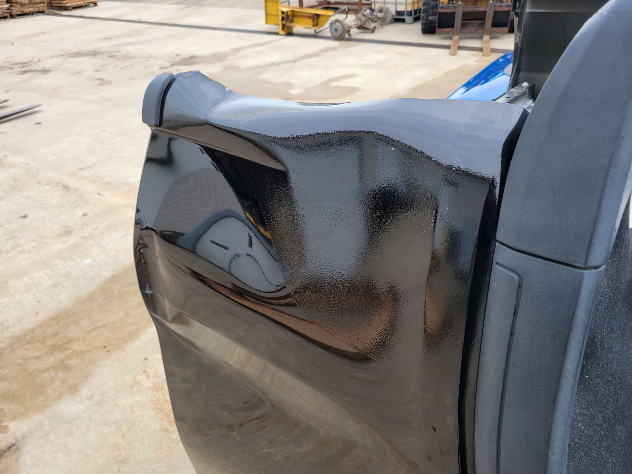 2019 SIERRA150 6'6" BOX BLACK GBA/8555 8D4 DENT 28240 - image 4