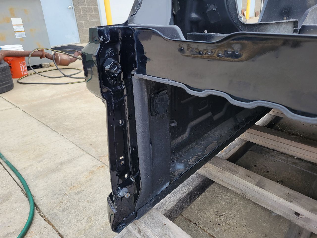 2019 SIERRA150 6'6" BOX BLACK GBA/8555 8D4 DENT 28240 - image 10