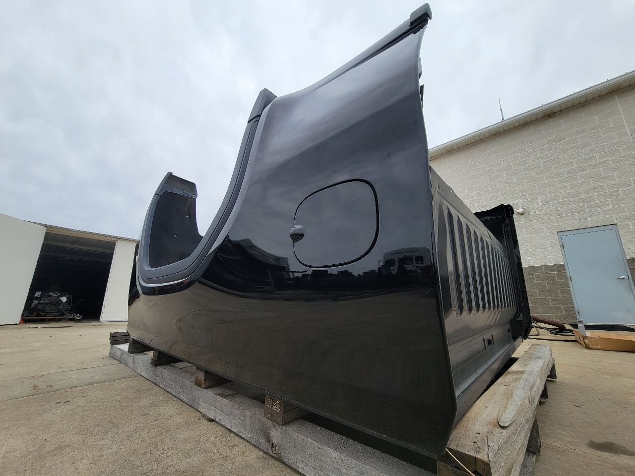 2019 SIERRA150 6'6" BOX BLACK GBA/8555 8D4 DENT 28240 - image 17