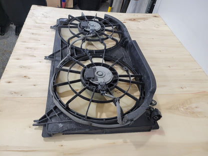 2014 CAMARO RADIATOR COOLING FANS - CRACK ON SID 28253 - image 13