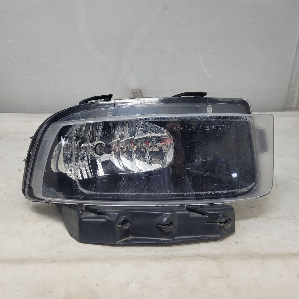 2011 CORVETTE RH FRONT FOG DAYTIME RUNNING LAMP DR 28269 - image 2