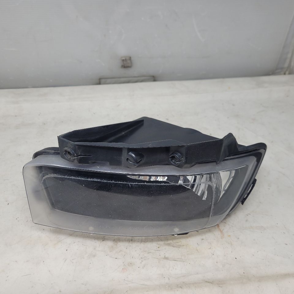 2011 CORVETTE RH FRONT FOG DAYTIME RUNNING LAMP DR 28269 - image 8