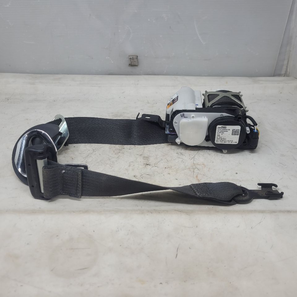 2019 ESCALADE LH SEATBELT RETRACTOR BLACK 84460985 28293 - image 2