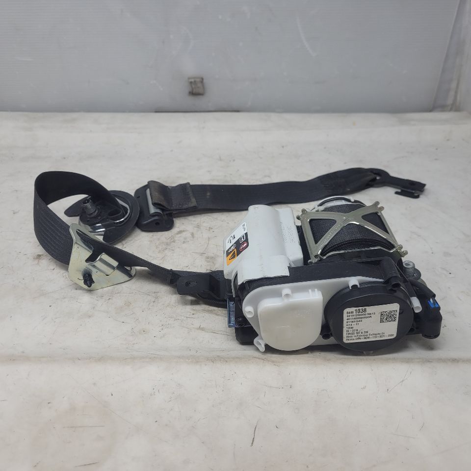 2019 ESCALADE RH SEATBELT RETRACTOR BLACK 84461038 28294 - image 2