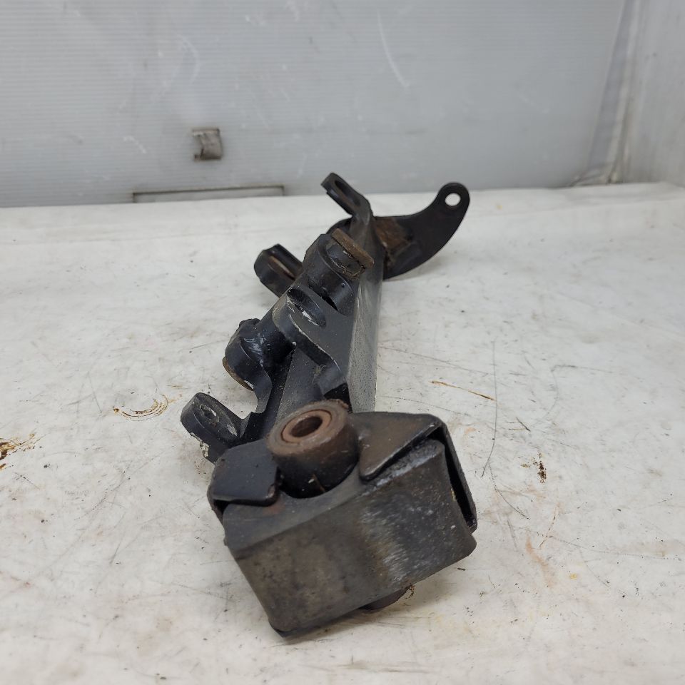 2002 ZR500 RH SKI STEERING SPINDLE 0703-855 28316 - image 4