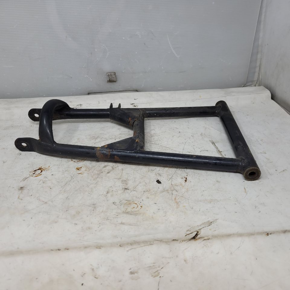 2002 ZR500 RH LOWER CONTROL ARM 0703-942 28317 - image 4