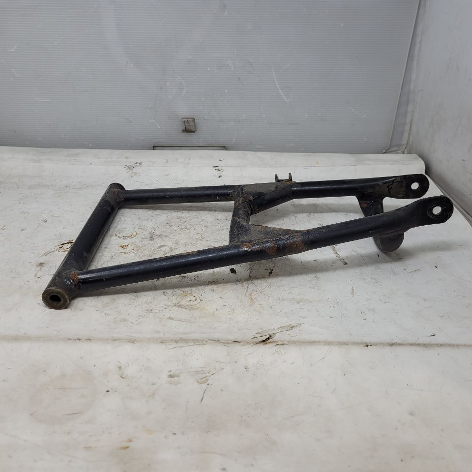 2002 ZR500 RH LOWER CONTROL ARM 0703-942 28317 - image 8
