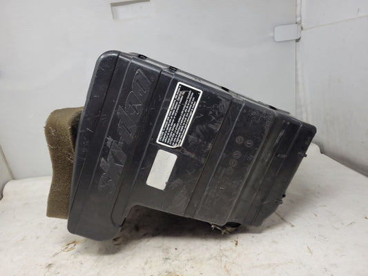 2001 MXZ700 MX Z 700 AIR INTAKE BOX CLEANER 28329 - image 1