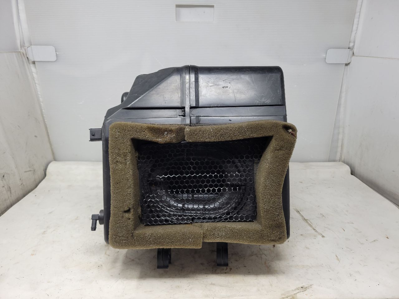 2001 MXZ700 MX Z 700 AIR INTAKE BOX CLEANER 28329 - image 3