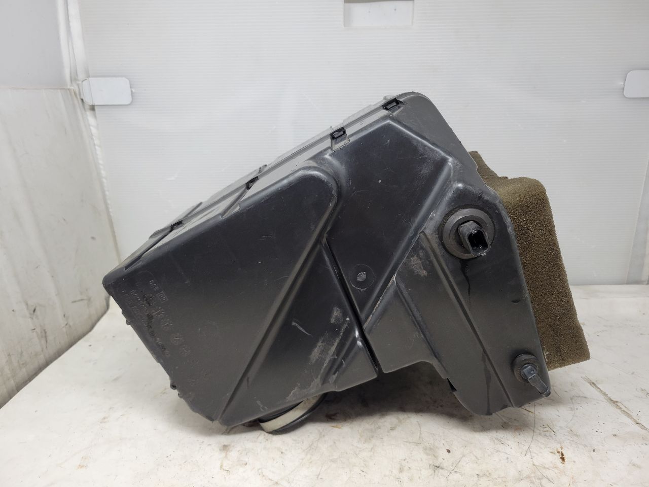 2001 MXZ700 MX Z 700 AIR INTAKE BOX CLEANER 28329 - image 4