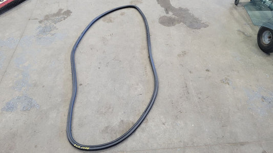 2022 SILVRDO15 REAR DOOR WEATHERSTRIPPING CREW CAB 28369 - image 1
